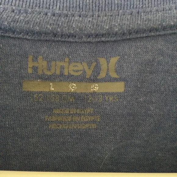 Boys Hurley tee-shirt . Size. Lrge - Picture 4 of 7